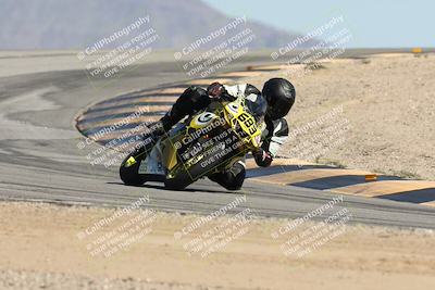 media/Oct-04-2025-CVMA (Sat) [[408bcdd6e4]]/Race 10-Amateur Supersport Middleweight/
